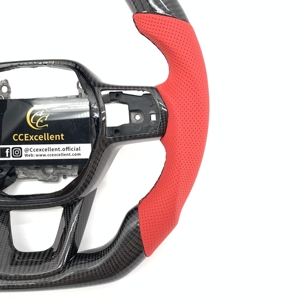 Volante de Fibra de Carbono con Cuero Perforado Rojo, Suministro de Fábrica, Por Favor, Comuníquese conmigo Después de Pagar el Depósito - Product Image 3