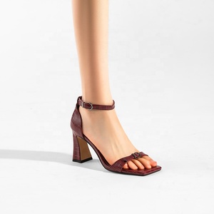 Moncheer Xăng đan cao gó<span class=keywords><strong>t</strong></span> hở mũi vuông dập nổi Croc cho nữ Xăng đan cao gó<span class=keywords><strong>t</strong></span> quai ngang mắ<span class=keywords><strong>t</strong></span> cá chân Xăng đan mùa hè - Product Image 1