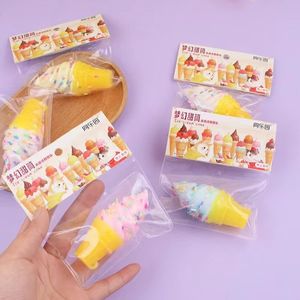 Juguetes Antiestrés de Helado para Apretar, Decoración Divertida para Restaurantes, para Niñas y Niños, Material PU - Product Image 6