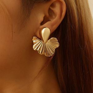 ต่างหูโลหะทรงเก๋ไก๋สไตล์พังก์ รูปทรงเปลือกหอยและใบบัว สำหรับสาวๆ - Product Image 4