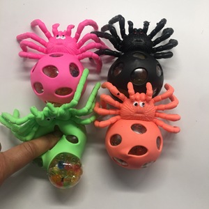 Venta al por mayor caliente TPR largo pie araña ventilación bola descompresión uva bola juguete - Product Image 4