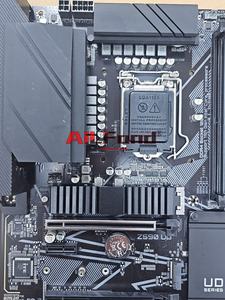 Tarjeta Madre Z590UD Compatible con CPU de 10.ª/11.ª Generación I9 I7 I5, LGA1200, Cuatro Ranuras DDR4 RAM, Chipset Z590 - Product Image 3