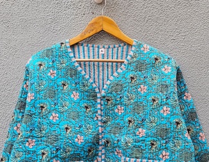 Veste d'hiver matelassée en coton à imprimé floral de qualité supérieure, style bohème ethnique pour femmes, cadeau élégant pour elle - Product Image 5