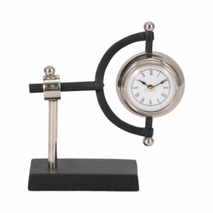 Orologio da scrivania con accenti in metallo e legno per soggiorno, ufficio domestico, decorazione per la mensola - Product Image 1