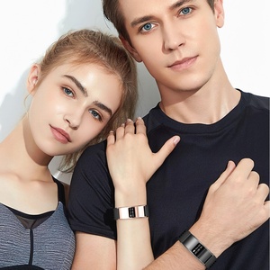LICHIP 2026 รุ่นใหม่ล่าสุด สายรัดข้อมืออัจฉริยะ B8 สำหรับทุกเพศ ดีไซน์หรูหรา น้ำหนักเบา ตรวจจับการนอนหลับ กันน้ำระดับ IP68 สำหรับผู้หญิง - Product Image 4