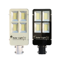 Réverbère solaire imperméable de l'intégration 100W 200W LED de jardin en aluminium extérieur avec la caméra de sécurité de télévision en circuit fermé 4G