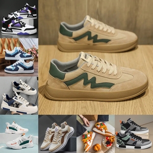 Stock de chaussures en gros mixtes : Chaussures de sport pour hommes, chaussures de course, styles tendance, expédition aléatoire - Product Image 3