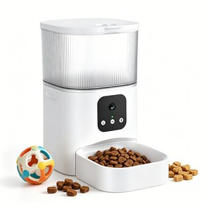 Cold Resistant Smart Pet Feeder Automatischer Futterspender High Capacity <b>Automatic</b> Pet Feeder Outdoor Available Pet Bowls - Product Image 1