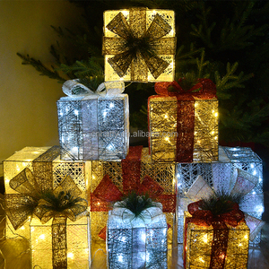 Ornamen Pohon Natal Klasik dari Besi Tempa Buatan Tangan, Figur Pajangan Bercahaya Bertenaga Baterai, Dekorasi Jendela Natal yang Meriah - Product Image 3