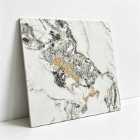 Carreaux de luxe 600x600mm (24x24 pouces) avec veinage doré, carreaux en marbre émaillé poli pour l'intérieur de la maison, mur et sol