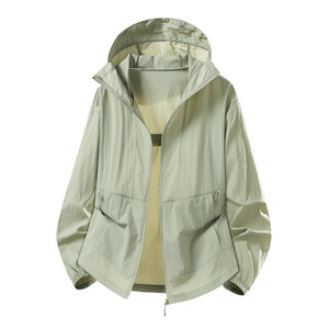 Nueva Chaqueta con Capucha para Hombre, Protección Solar UPF50, 100% Nailon, Ligera, de Secado Rápido, Corte Holgado, Perfecta para Bloquear el Sol - Product Image 2
