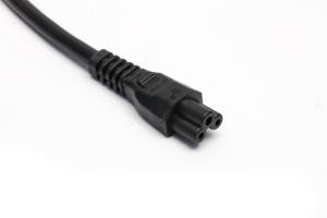 Prise de courant robuste et fiable à trois pôles, norme américaine, avec connecteur C5 <span class=keywords><strong>Mickey</strong></span> pour l'alimentation quotidienne - Product Image 2