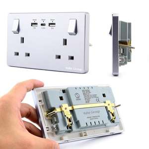 Enchufe Estándar Británico, Enchufe Doble de Pared con Interruptor de Iluminación, 2 Puertos USB Tipo C de Carga Rápida, Panel Táctil para PC, Interruptor Individual - Product Image 6
