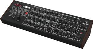 <span class=keywords><strong>Synthétiseur</strong></span> analogique classique polyphonique 8 voix PRO-800, 2 VCO, VCF, arpeggiateur, séquenceur, 400 mémoires de programmes, Eurorack - Product Image 4