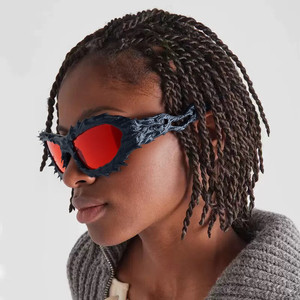 <span class=keywords><strong>Occhiali</strong></span> <span class=keywords><strong>da</strong></span> <span class=keywords><strong>Sole</strong></span> Punk Personalizzati del Futuro per Donne, <span class=keywords><strong>Occhiali</strong></span> <span class=keywords><strong>da</strong></span> <span class=keywords><strong>Sole</strong></span> Hip Hop per Feste, Nuovi <span class=keywords><strong>Occhiali</strong></span> <span class=keywords><strong>da</strong></span> <span class=keywords><strong>Sole</strong></span> Alien con <span class=keywords><strong>Goccia</strong></span> di Colla per Uomini - Product Image 2