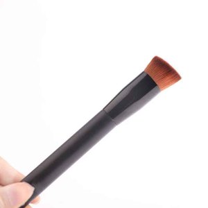 Lujoso paquete personalizado autobronceador líquido crema corrector Mousse Kabuki aplicador ángulo inclinado base mango de nailon - Product Image 5