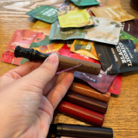 Precio de fábrica personalizado Inhalador Cambiar naturalmente de malos hábitos Dejar de fumar Inhalador para aceites esenciales