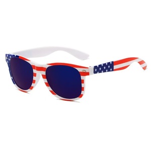 Nouvelles Lunettes de Soleil Promotionnelles 2026 UV400 Patriot <span class=keywords><strong>NFL</strong></span> NHL Game <span class=keywords><strong>Match</strong></span> avec Monture PC et Drapeau Américain - Product Image 2