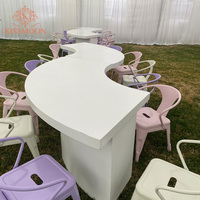 Neuer Weißer Serpentin-Acryl Hotel-Möbel Outdoor Moderner Kinder-Hochzeits-Party-Bankett-Tisch