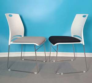 Chaise de formation d'étudiant empilable en métal et en plastique bon marché pour les écoles chaise de salle à manger utilisation pour les salles de formation - Product Image 4