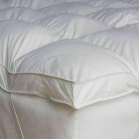Surmatelas matelassé carré 1400 g/m² avec garnissage de 10 cm, sur mesure, en duvet de canard et plumes, pour hôtel