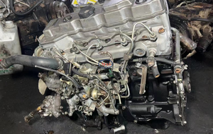 Motor Diésel Usado 4M40 4M40T <span class=keywords><strong>de</strong></span> 4 Cilindros para <span class=keywords><strong>Mitsubishi</strong></span> <span class=keywords><strong>L200</strong></span>, Pajero, Camionetas - Product Image 6