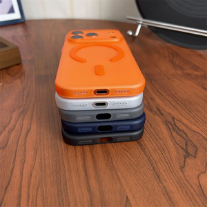 Coques de téléphone portable givrées mates pour iPhone 17 Air 16 15 14 Pro Max, <span class=keywords><strong>coque</strong></span> magnétique antichoc semi-<span class=keywords><strong>transparente</strong></span> - Product Image 4
