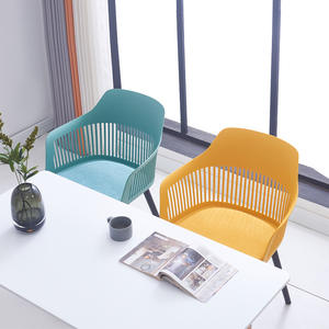 Meubles de salle à manger en gros, chaises en plastique pas chères, chaises de salle à manger empilables en plastique - Product Image 6