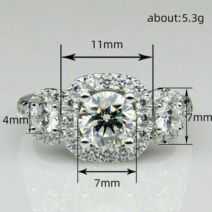 Anello di Lusso in Oro Bianco e Rame con Diamante Sintetico, Gioiello Elegante da Donna per Fidanzamento - Product Image 3