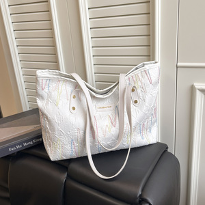 <span class=keywords><strong>Borsa</strong></span> a <span class=keywords><strong>Tracolla</strong></span> <span class=keywords><strong>Piccola</strong></span> da Donna in PU con Cerniera Grande Capacità Estate 2026, <span class=keywords><strong>Borsa</strong></span> a Mano alla Moda con Fodera in Poliestere - Product Image 6