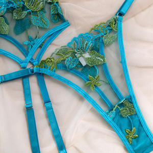 065R 2024 Set di Lingerie Blu con Ricamo Floreale, 3 Pezzi, Trasparente, Erotico, Sexy per Donne - Product Image 5