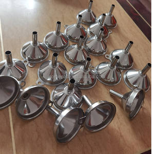 กรวยโลหะสำหรับเทน้ำมันและไวน์ - Product Image 3