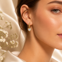 Anting-anting Huggie Hoop Zirkon Baja Tahan Karat Anting-anting Gantung Bintang Emas untuk Wanita Perhiasan Bintang 8 Titik CZ Hadiah