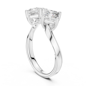 Bague en argent et diamant contemporaine pour femme, bijou élégant et brillant, parfait pour les mariages, les fiançailles, les soirées, option cadeau - Product Image 1