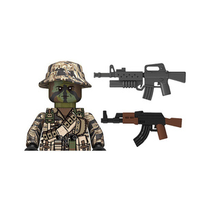 Figurine miniature de soldat d'infanterie de la Seconde Guerre mondiale en tenue de camouflage avec accessoires et équipement, jouet de construction, jouet de collection pour les passionnés d'histoire - Product Image 6