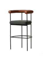 Chaise de bar en cuir minimaliste créative avec cadre en fer et accoudoirs, tabouret haut pour villa, café