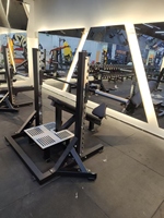 Banc de musculation professionnel en acier inoxydable avec presse plate, rack de musculation, équipement de fitness et machine Smith pour salles de sport à domicile