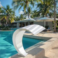 Fuente y cascada para piscina interior y spa al aire libre