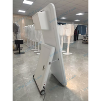 Miroir pliable 32 "LCD écran tactile Photobooth haute luminosité lumière LED DSLR caméra pour Festivals Selfie Flight Case