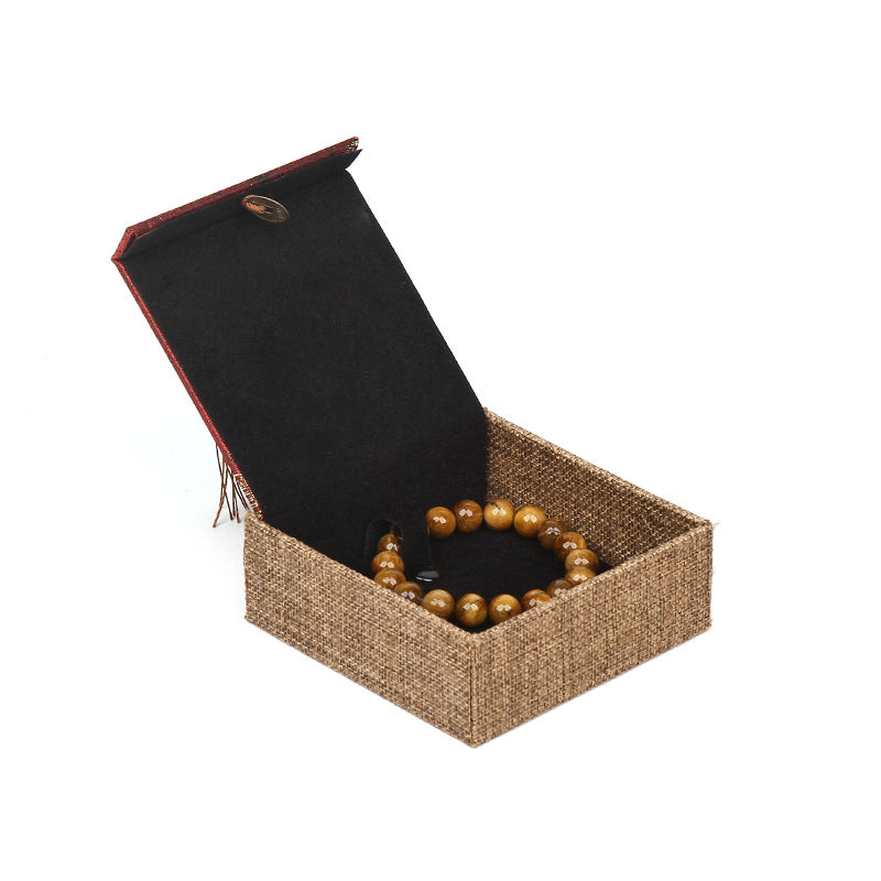 กล่องสร้อยข้อมือขนาดเล็กสีแดง