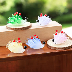 Ornements créatifs en verre en forme d'oursin animalier de dessin animé, décorations pour la maison, le bureau et la chambre, cadeau, jolies petites créations artisanales en fil de verre incrusté - Product Image 3