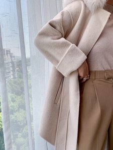 <span class=keywords><strong>Manteau</strong></span> <span class=keywords><strong>blanc</strong></span> <span class=keywords><strong>long</strong></span> à capuche <span class=keywords><strong>avec</strong></span> <span class=keywords><strong>ceinture</strong></span> pour femmes, veste en vraie fourrure de renard, vêtement d'extérieur, vente en gros, - Product Image 5