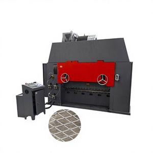 Macchina per Rete Metallica Espansa ad Alta Velocità con Larghezza di Lavoro Massima 2500mm, Motore <span class=keywords><strong>da</strong></span> 22kw, Marca <span class=keywords><strong>SADE</strong></span>, Modello <span class=keywords><strong>SADE</strong></span>-1580L, Prodotta in Cina - Product Image 1