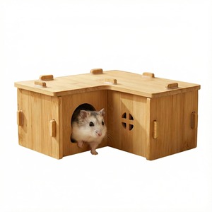 Escondite de Bambú en Forma de 7 para Hámsteres, Nido Seguro y Transpirable de Una Sola Capa para Mascotas Pequeñas - Product Image 1