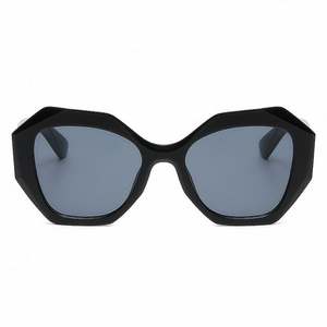 Lunettes de soleil carrées surdimensionnées pour femmes, style punk vintage 2025, avec logo personnalisé, protection UV400 - Product Image 4