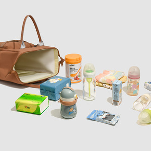 Sac à dos multifonctionnel de grande capacité en polyester imperméable de style japonais pour bébé, avec compartiments multiples, idéal pour l'extérieur et les voyages transfrontaliers - Product Image 2