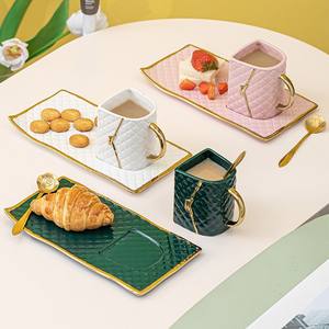 Tasse à sac à main en céramique de style luxe avec plateau à pain Tasse à café créative <span class=keywords><strong>Sauser</strong></span> et cuillère Coffret cadeau - Product Image 6
