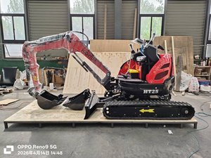 Miniexcavadora de orugas de 2.5t HT25 con motor D1105, PLC y motor de 14.2kw de alta capacidad de excavación - Product Image 1