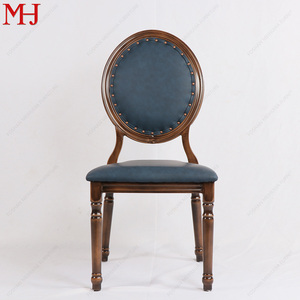 Chaise de restaurant en bois antique de style Louis XVI avec dossier à <span class=keywords><strong>médaillon</strong></span> et revêtement en cuir PU - Product Image 2