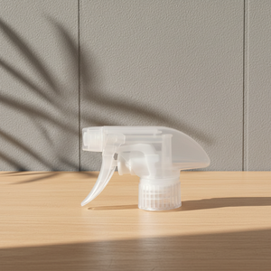 Pulvérisateur à gâchette tout plastique résistant aux produits chimiques 28/410 pour le nettoyage et la désinfection en extérieur - Product Image 3
